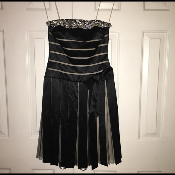 Basix II Black Strapless Satin Dress w/ Caplet - Picture 4 of 7